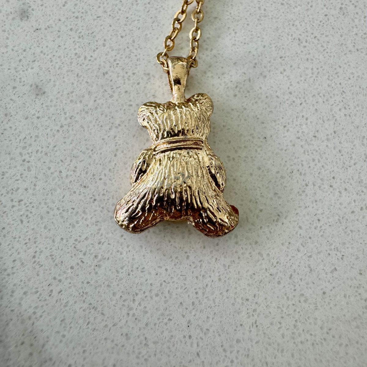 Vintage Gold Tone Teddy Bear Pendant Necklace with Topaz Heart Rhinestone
