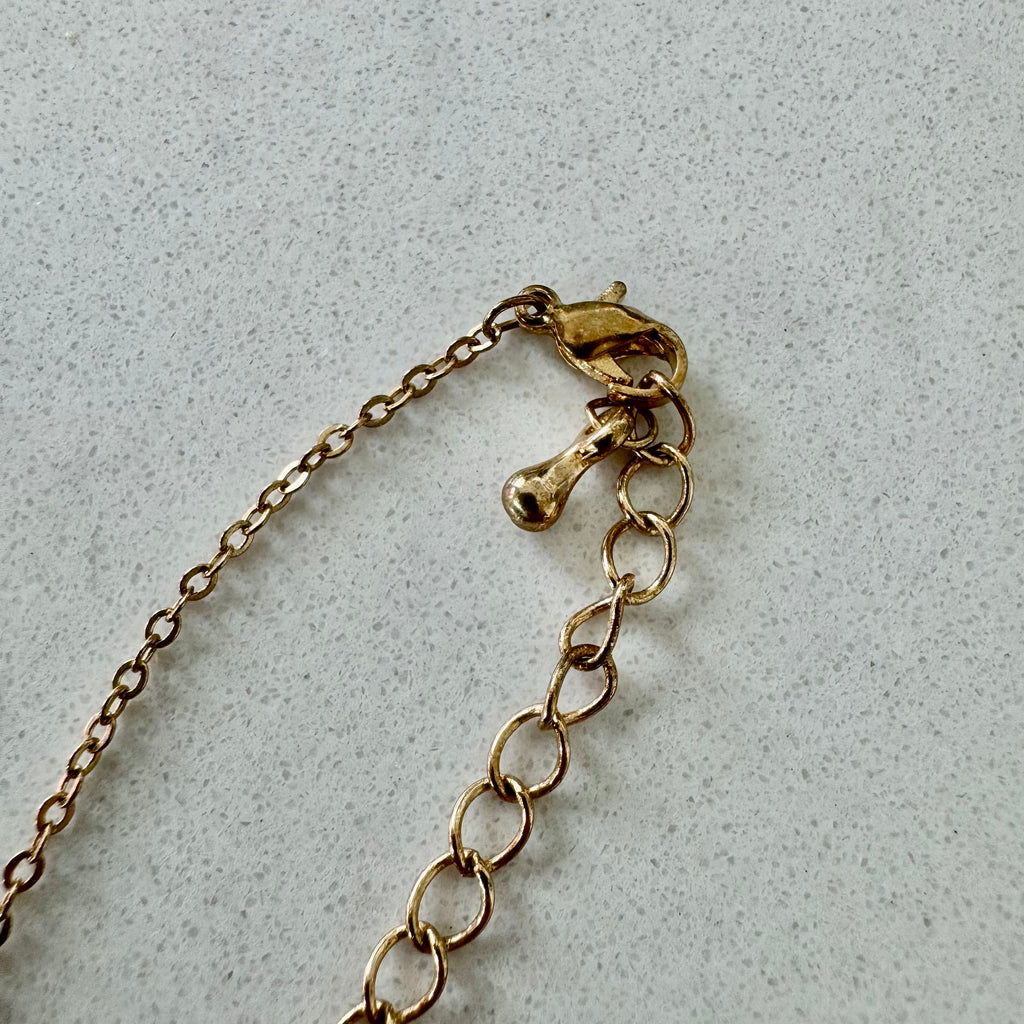 Vintage Gold Tone Teddy Bear Pendant Necklace with Topaz Heart Rhinestone